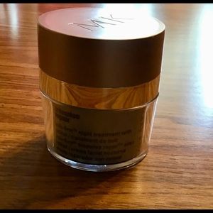 Mary Kay timewise repair volu-firm night treatment
